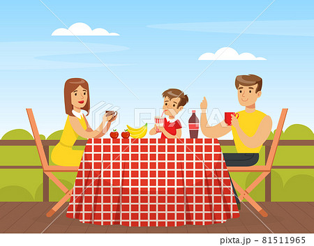 Family on BBQ Picnic Sitting at Table Eating Outdoors Vector Illustration Family on BBQ Picnic Sitting at Table Eating Outdoors Vector Illustration 81511965