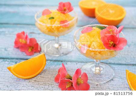 Orange granita, frozen summer dessert in two glasses 81513756
