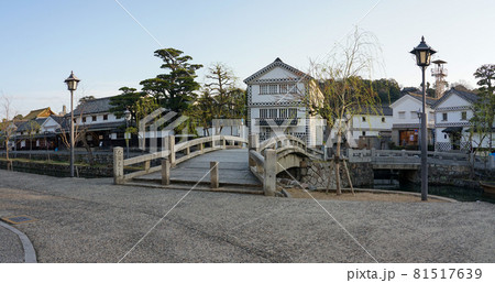 春の朝、静かな倉敷美観地区の街並み(中橋から倉敷考古館) 春の朝、静かな倉敷美観地区の街並み(中橋から倉敷考古館) 81517639