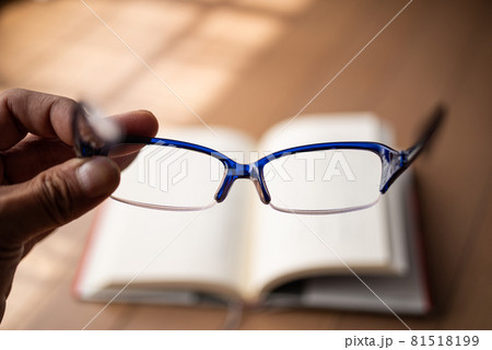 読書をする時間 81518199