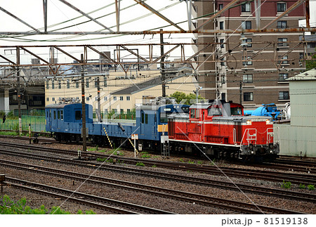 東海道本線を行くDD511183クモル143系返却回送 東海道本線を行くDD511183クモル143系返却回送 81519138