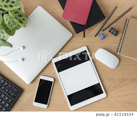 Office workplace with laptop Office workplace with laptop 81519334