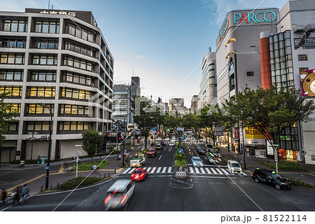 《愛知県》名古屋都市風景 矢場町交差点 《愛知県》名古屋都市風景 矢場町交差点 81522114