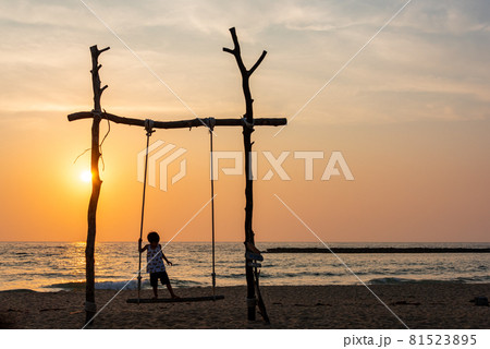 《京都府》夕日ヶ浦海岸　ビーチブランコゆらり 81523895