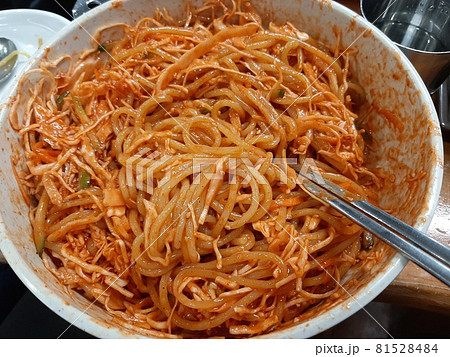 サリー 食べ物 フード 81528484