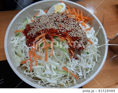 サリー 食べ物 フード 81528489