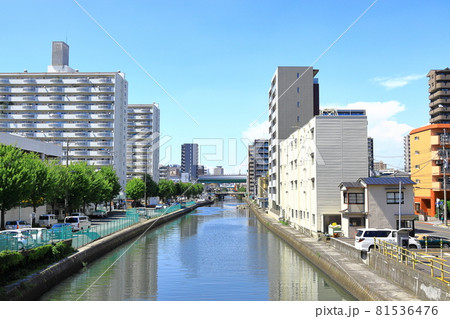 名古屋市中区中川区 古渡橋から眺める堀川 名古屋市中区中川区 古渡橋から眺める堀川 81536476