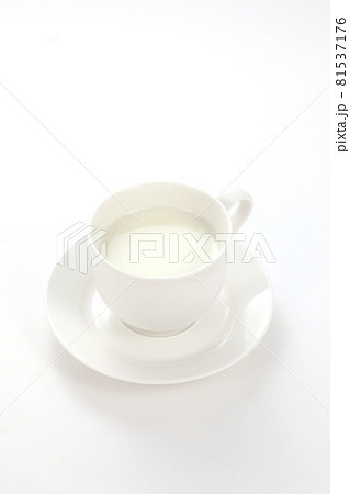 ホットミルク 81537176