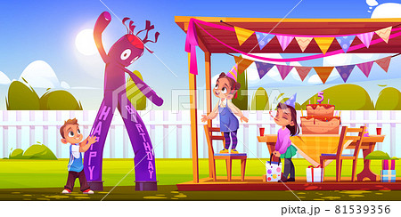 Girl celebrate birthday with friends on backyard 81539356