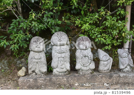 京都嵐山の道祖神 京都嵐山の道祖神 81539496