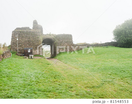 Main entrance into rest of ruin of stronghold  Lichnice 81548553