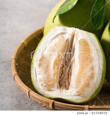 フルーツ 果物 果実 81548659