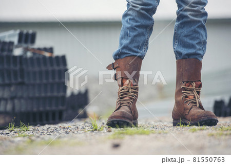 Contractors boots clearance