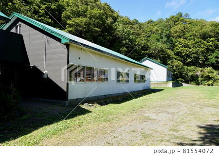 浜益村立尻苗小学校(廃校) 浜益村立尻苗小学校(廃校) 81554072
