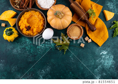 Ingredient for cooking pumpkin pie Ingredient for cooking pumpkin pie 81554651