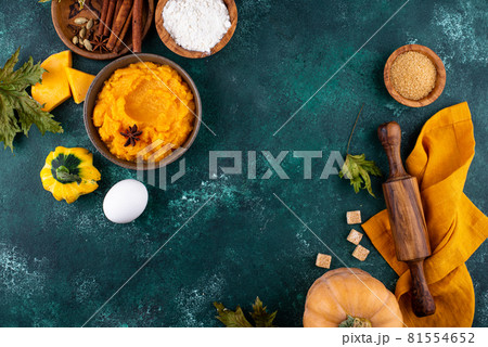 Ingredient for cooking pumpkin pie Ingredient for cooking pumpkin pie 81554652
