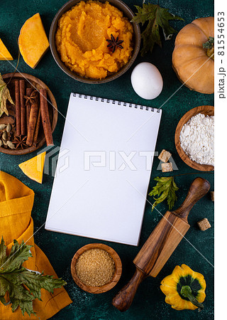 Ingredient for cooking pumpkin pie Ingredient for cooking pumpkin pie 81554653