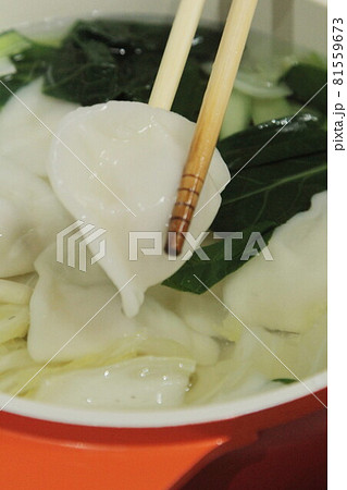 水餃子 水餃子 81559673