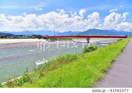 上田橋/千曲川方面を上流より望む(長野県上田市)【2021.8】 上田橋/千曲川方面を上流より望む(長野県上田市)【2021.8】 81562377