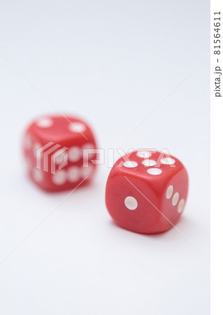サイコロ 81564611