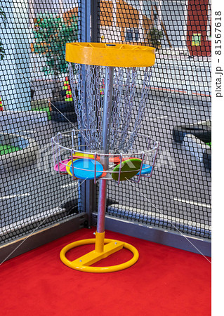 Frisbee basket in children indoor activity park Frisbee basket in children indoor activity park 81567618