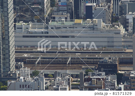 東京スカイツリーから望む:内房線209系電車の工場検査後の出場回送 東京スカイツリーから望む:内房線209系電車の工場検査後の出場回送 81571329