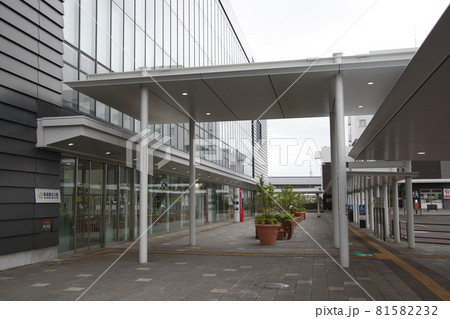 北海道新幹線　新函館北斗駅（南口駅舎） 81582232