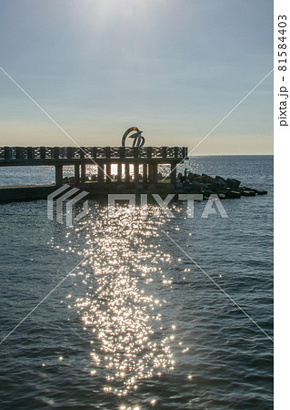 台湾 砂浜 ビーチ 81584403