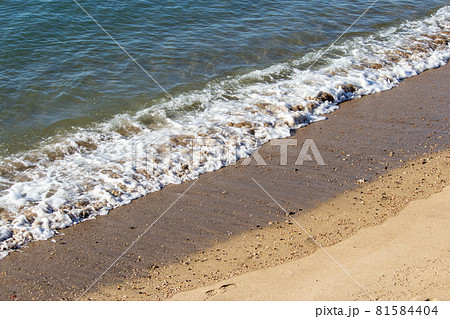 台湾 砂浜 ビーチ 81584404
