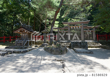 桧原神社　奈良県桜井市 81586929