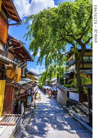 産寧坂 三年坂 京都の街並み 観光 81591463