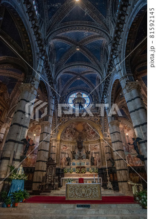 トスカーナの地方都市　シエーナ 81592145