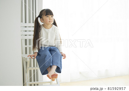 6歳の女の子 6歳の女の子 81592957