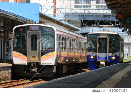 E129系とET122 E129系とET122 81597145
