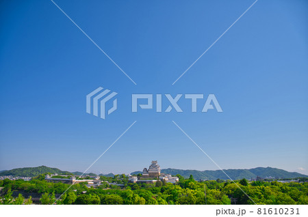 【兵庫県】5月・新緑の姫路城 【兵庫県】5月・新緑の姫路城 81610231
