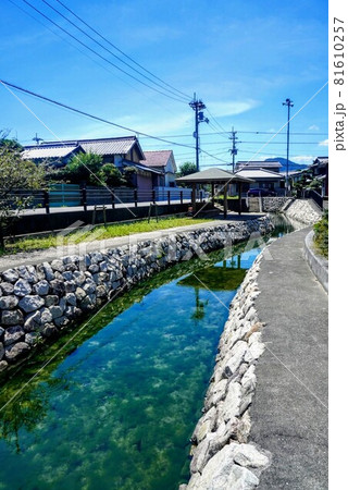 永井清水①【香川県善通寺市下吉田町】湧き水 81610257