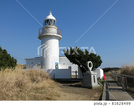 三浦市の城ヶ島にある城ヶ島灯台 81628499