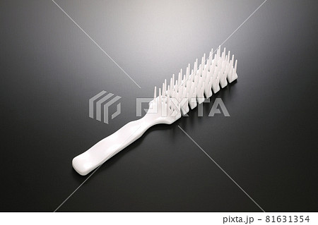 ヘアーブラシ ヘアーブラシ 81631354