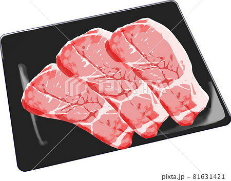 皿に並べられた豚肉 皿に並べられた豚肉 81631421