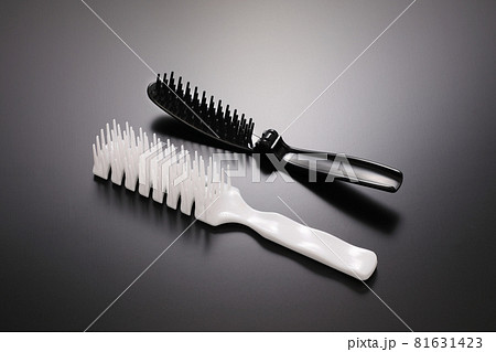 ヘアーブラシ ヘアーブラシ 81631423