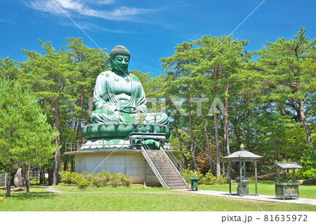 【能登長寿大仏】 石川県鳳珠郡穴水町 乙ケ崎申 81635972