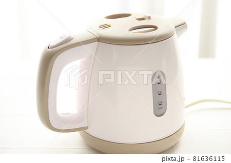 電気ケトル 電気ケトル 81636115