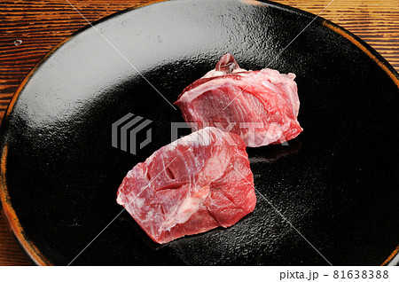 鮪の内肉 81638388