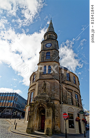 View towards the Athenaeum in Stirling city - Scotland 81641844