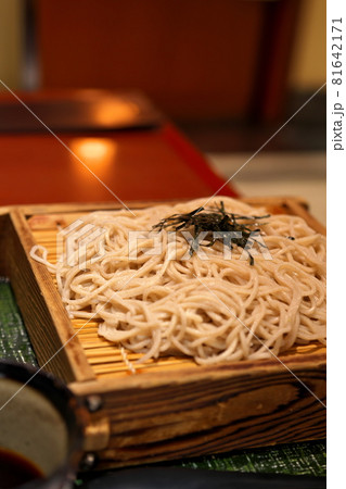 年越しの恒例行事 年越しの恒例行事 81642171