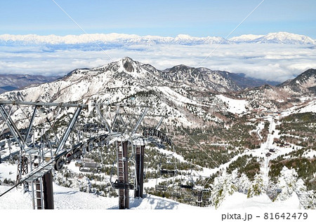 横手山スキー場より妙高高原方面を望む(長野県山ノ内町)【2018.3】 横手山スキー場より妙高高原方面を望む(長野県山ノ内町)【2018.3】 81642479