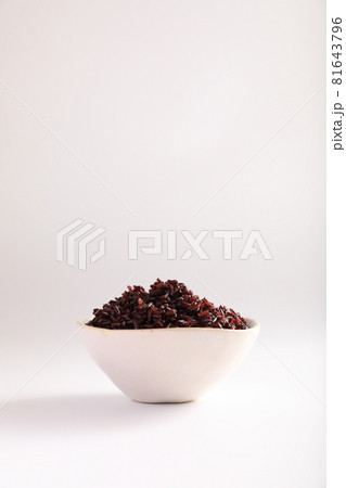 Boiled riceberry rice in close up Boiled riceberry rice in close up 81643796
