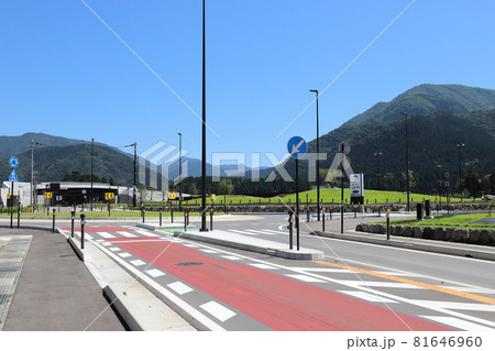 道の駅越前おおの荒島の郷 環状交差点（福井県 大野市） 81646960