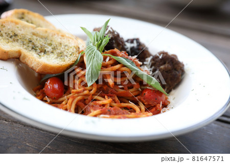 Spaghetti Meatballs on wood background 81647571