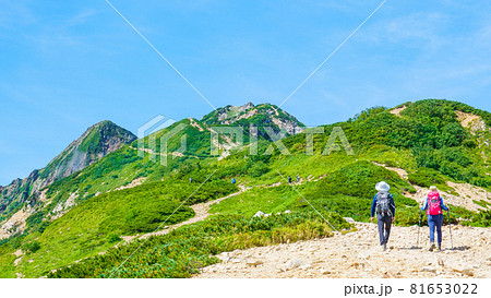 夏の唐松岳登山：丸山ケルン～唐松岳頂上山荘 81653022